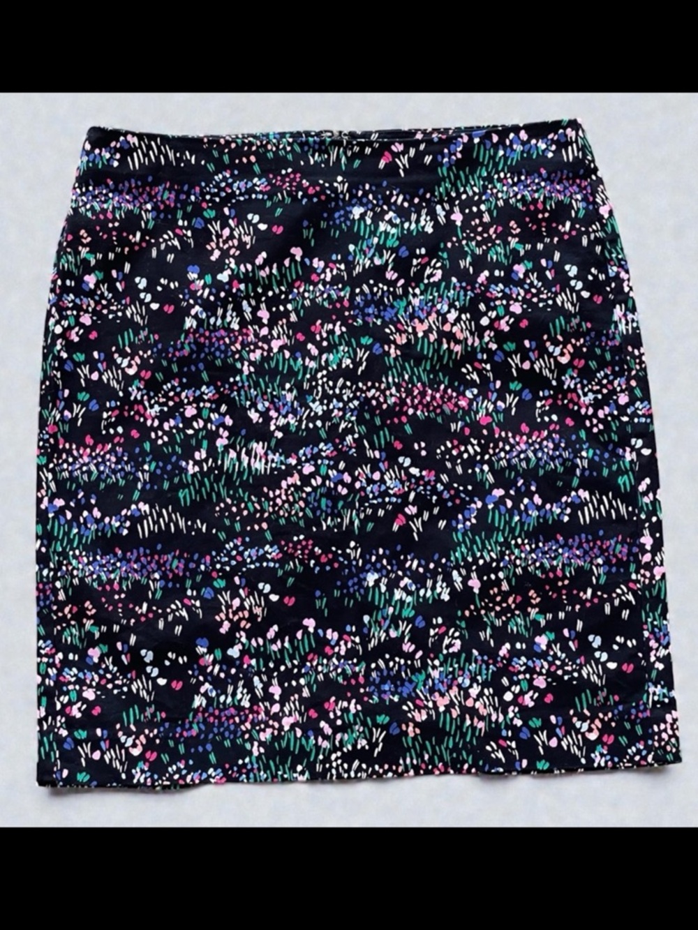 Talbots Petite Black Abstact Floral Print Women's Short Skirt Sz 10P Stretch